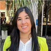 Soy una persona apasionada por las matemáticas y voy a dar clases a niños y adolescentes que necesiten mi ayuda.